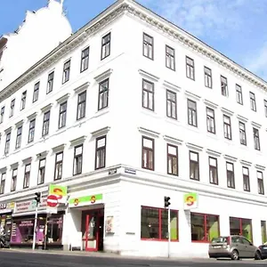 *** Bed & Breakfast Walzerstadt Österrike
