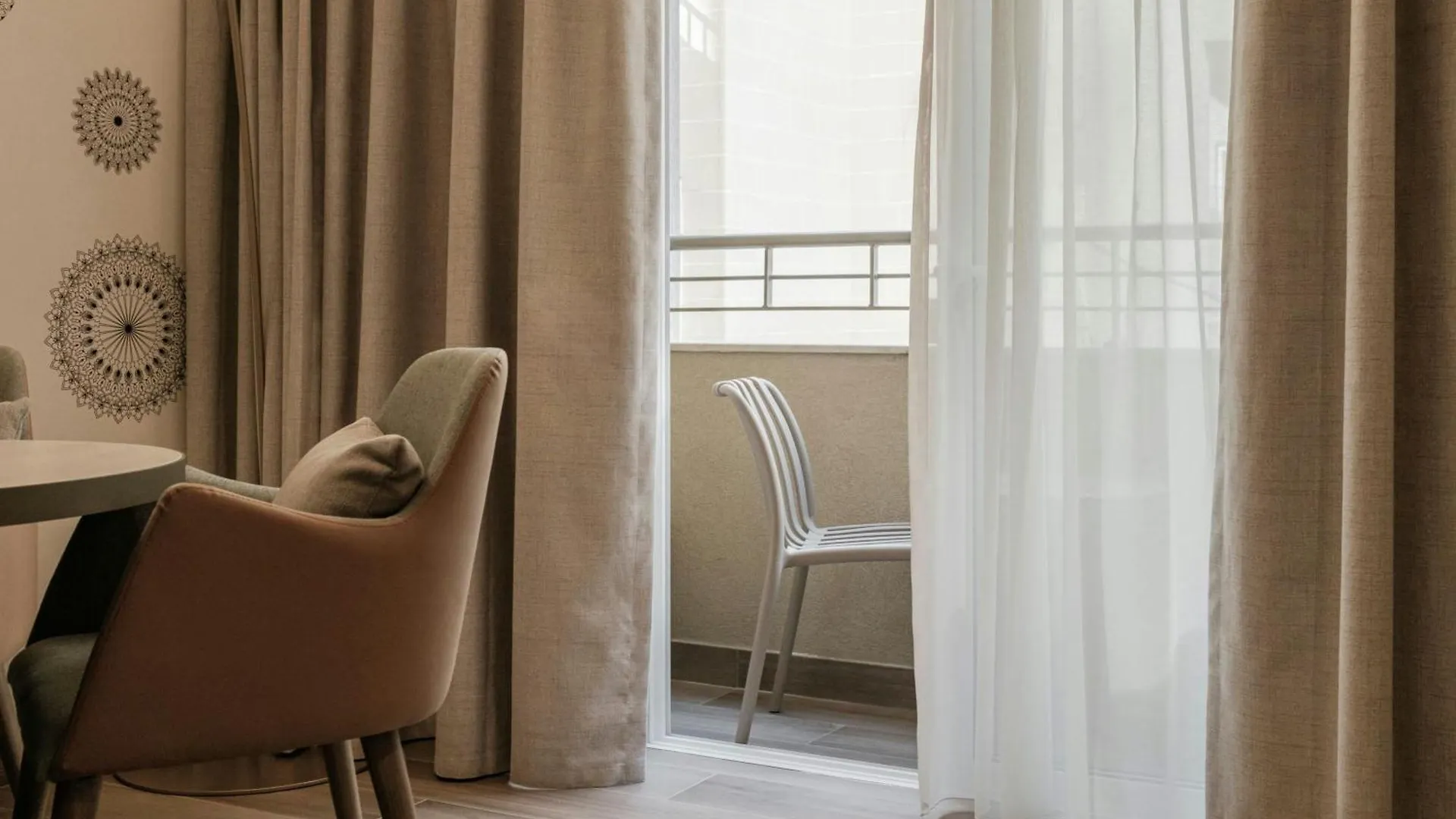 Courtyard By Marriott Sliema Hotell