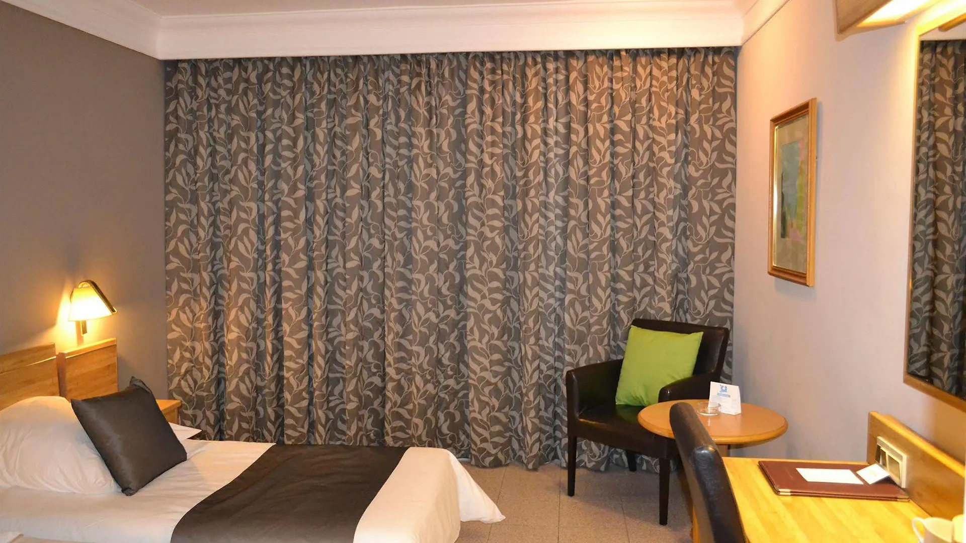 Hotel Courtyard By Marriott Sliema