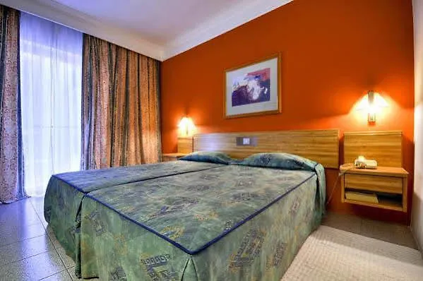 Hotel Courtyard By Marriott Sliema