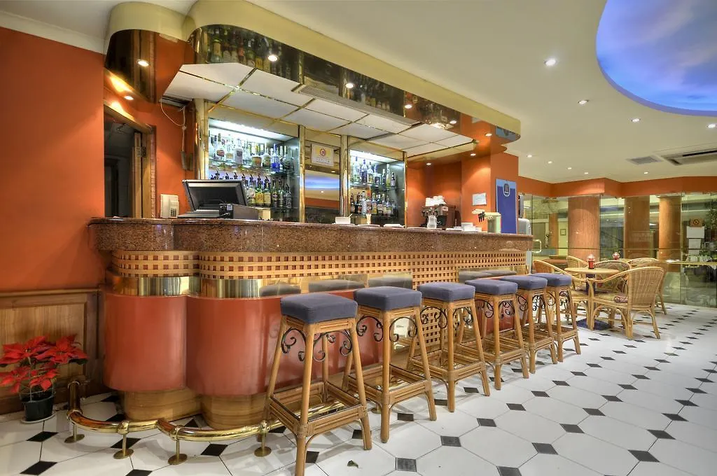 Courtyard By Marriott Sliema Hotell Malta